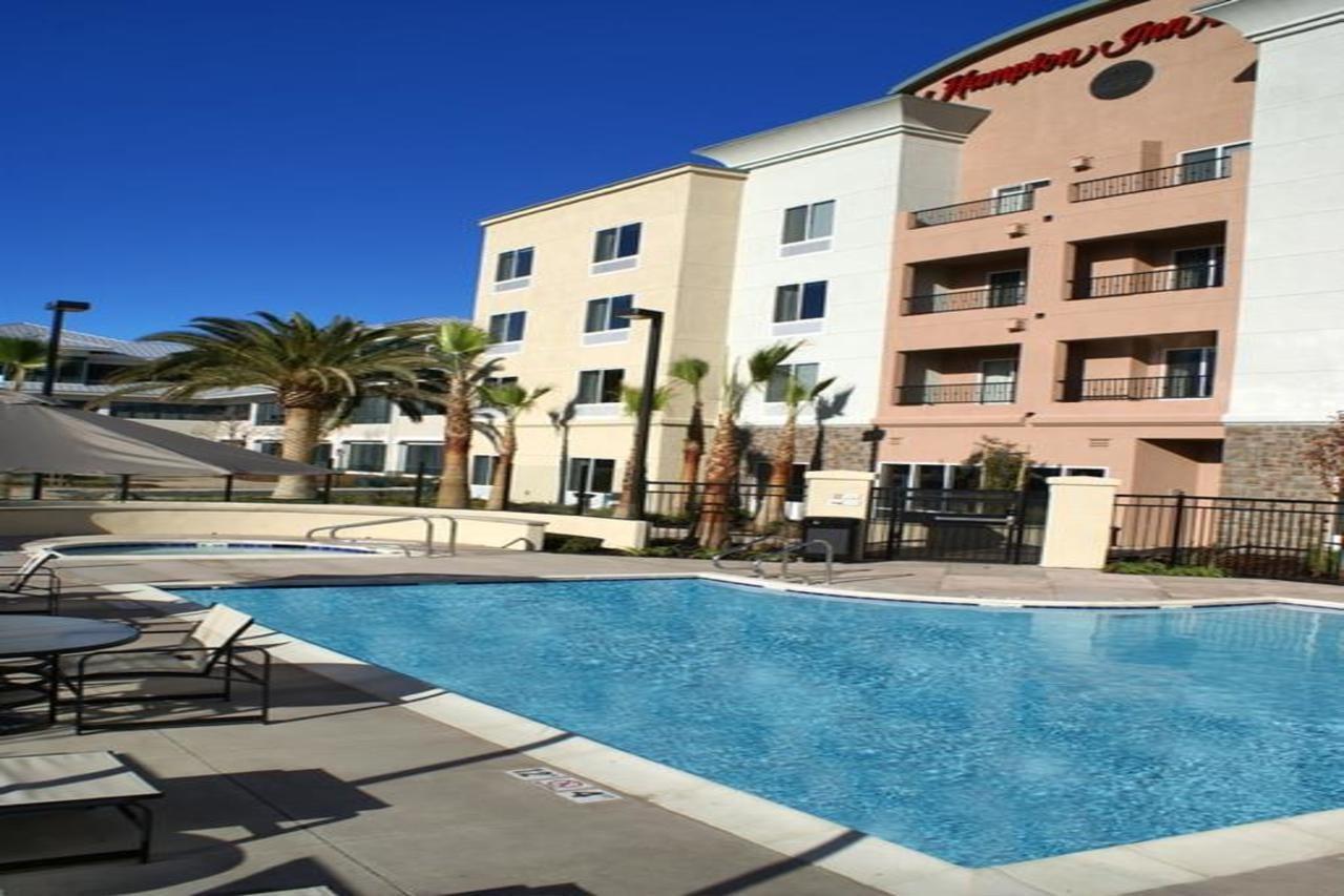 Hampton Inn & Suites Suisun City Waterfront Экстерьер фото