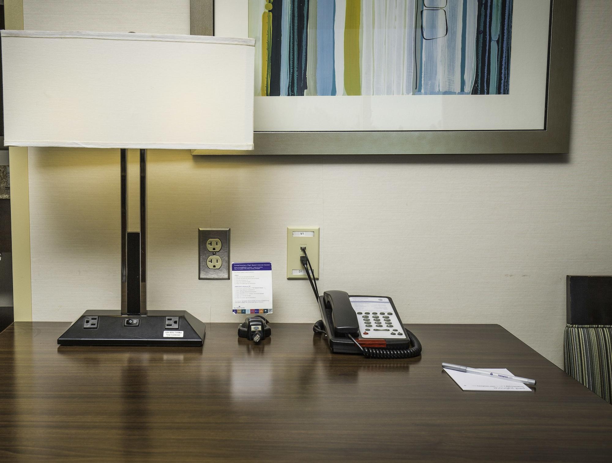 Hampton Inn & Suites Suisun City Waterfront Экстерьер фото