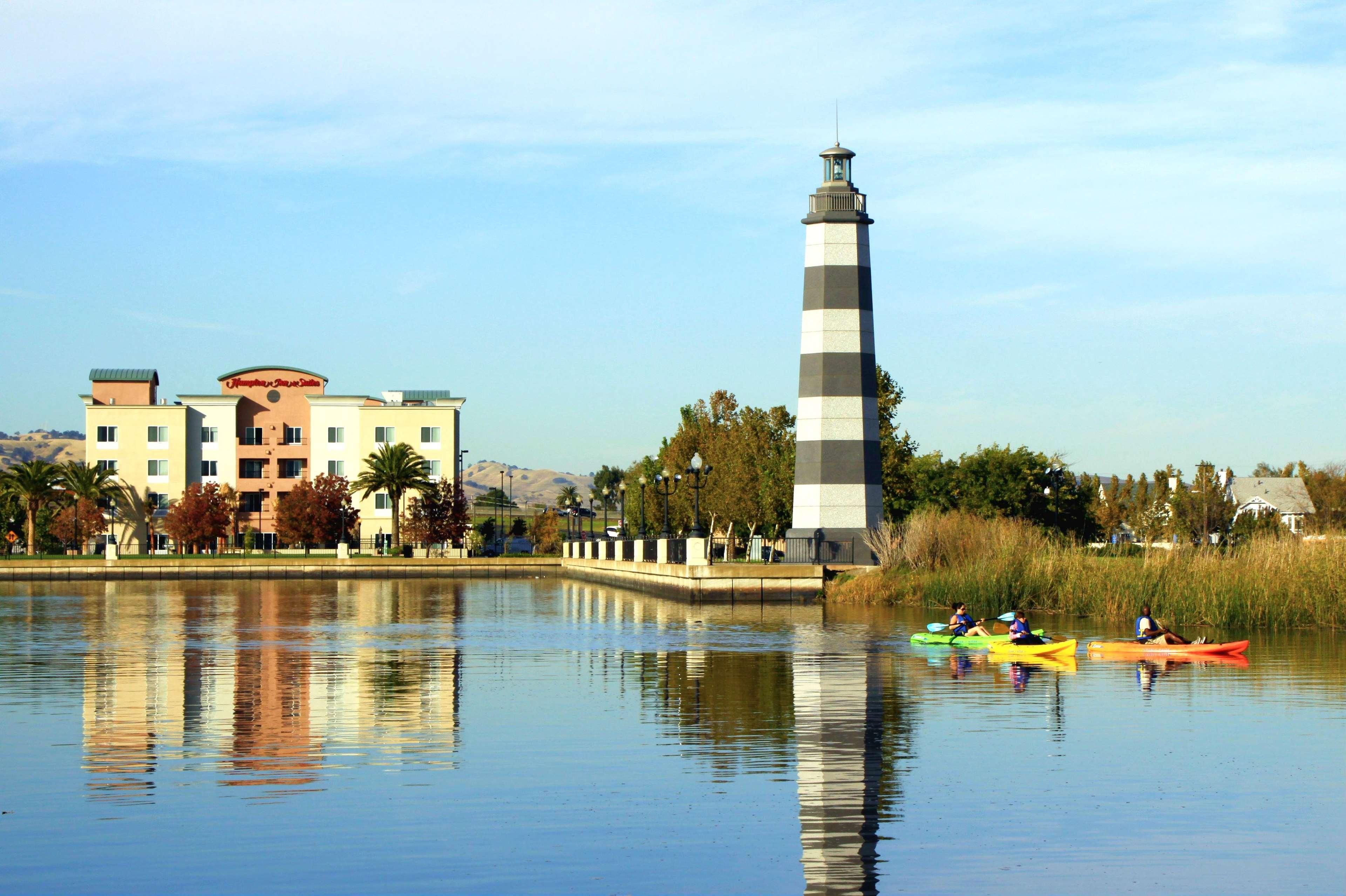 Hampton Inn & Suites Suisun City Waterfront Экстерьер фото