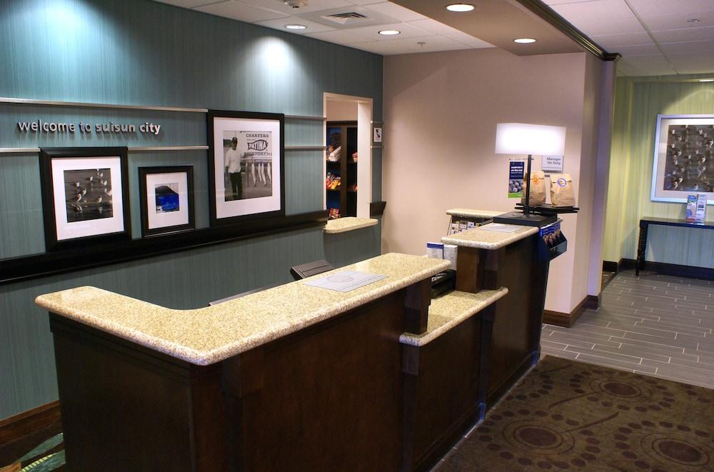 Hampton Inn & Suites Suisun City Waterfront Экстерьер фото