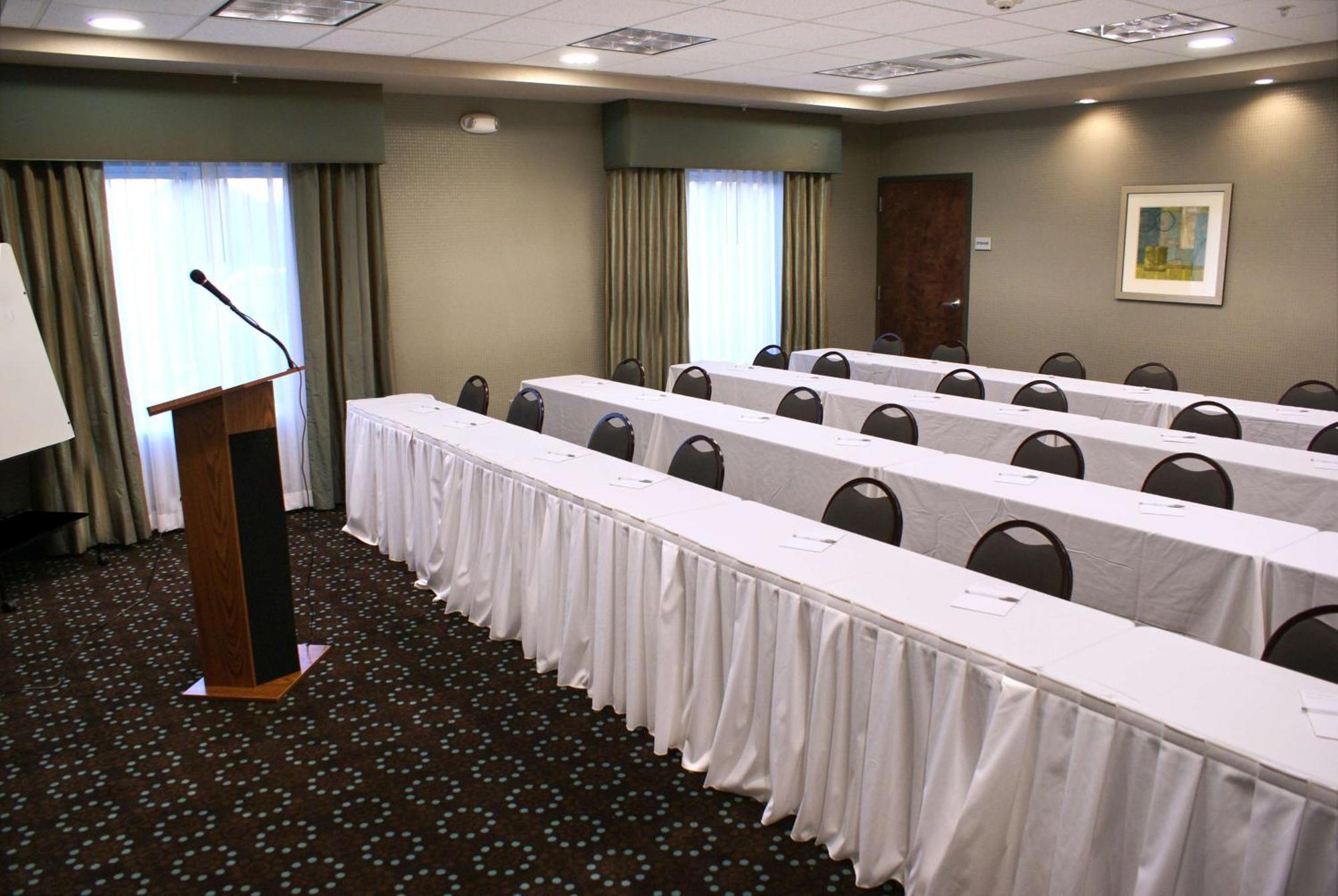 Hampton Inn & Suites Suisun City Waterfront Экстерьер фото