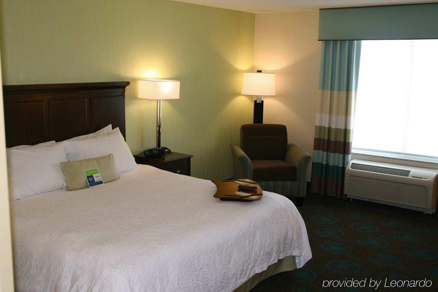 Hampton Inn & Suites Suisun City Waterfront Номер фото